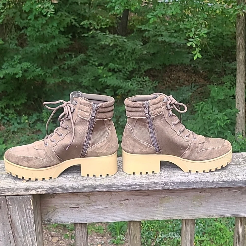 Steve Madden pre loved